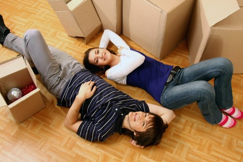 Checklist and moving day preparation for a Brent home relocation